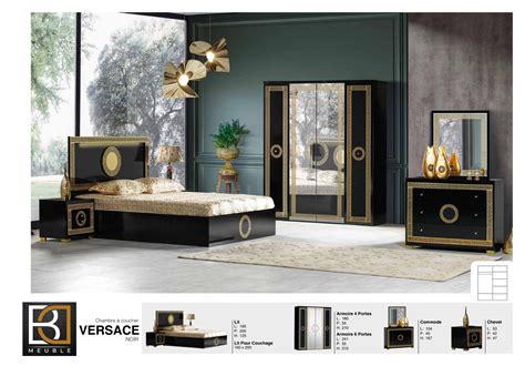 versace chambre coucher|Versace robes.